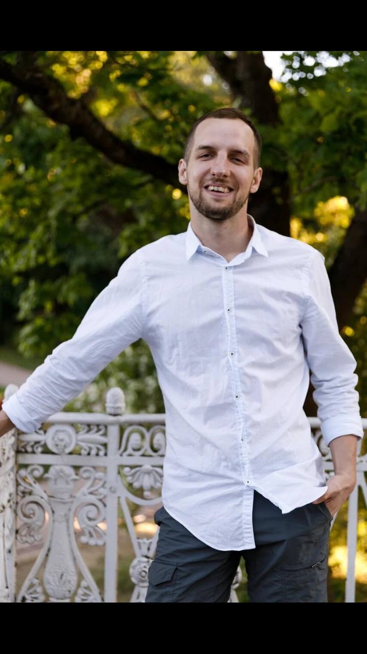 Виталий Болгар